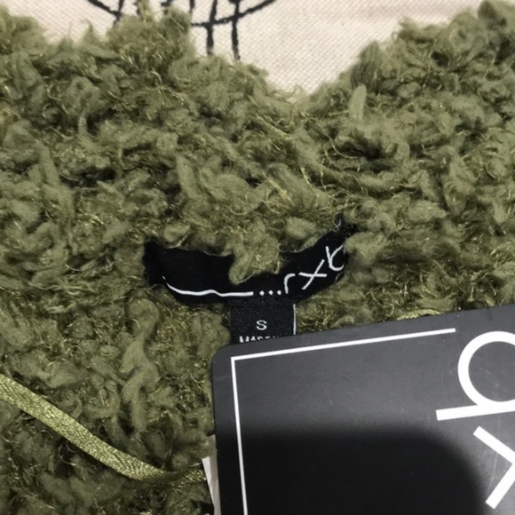 RXB Boucle Knit Cardigan - Picture 5 of 7